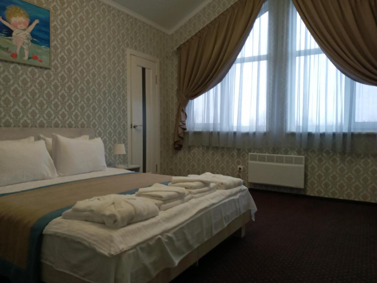 Hotel And Restaurant Complex Lubokray Pereyaslav-Khmelʼnytsʼkyy Zewnętrze zdjęcie