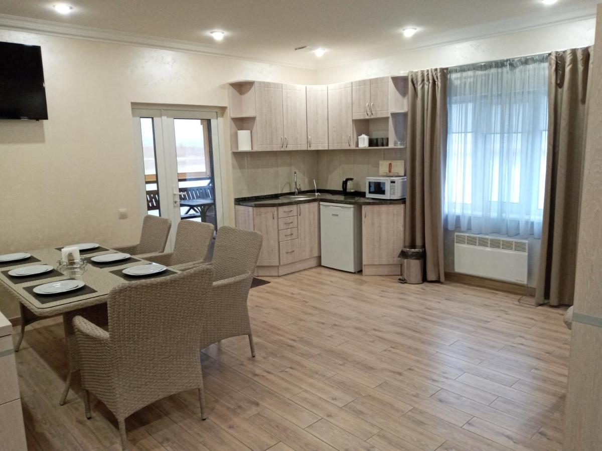 Hotel And Restaurant Complex Lubokray Pereyaslav-Khmelʼnytsʼkyy Zewnętrze zdjęcie