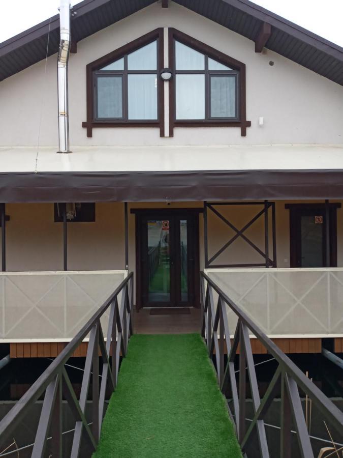 Hotel And Restaurant Complex Lubokray Pereyaslav-Khmelʼnytsʼkyy Zewnętrze zdjęcie